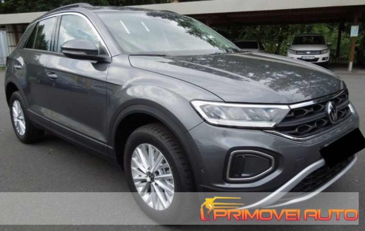 Volkswagen T-Roc 1.0 TSI Life (5)