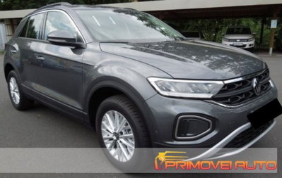 Volkswagen T-Roc 1.0 TSI Life (5)