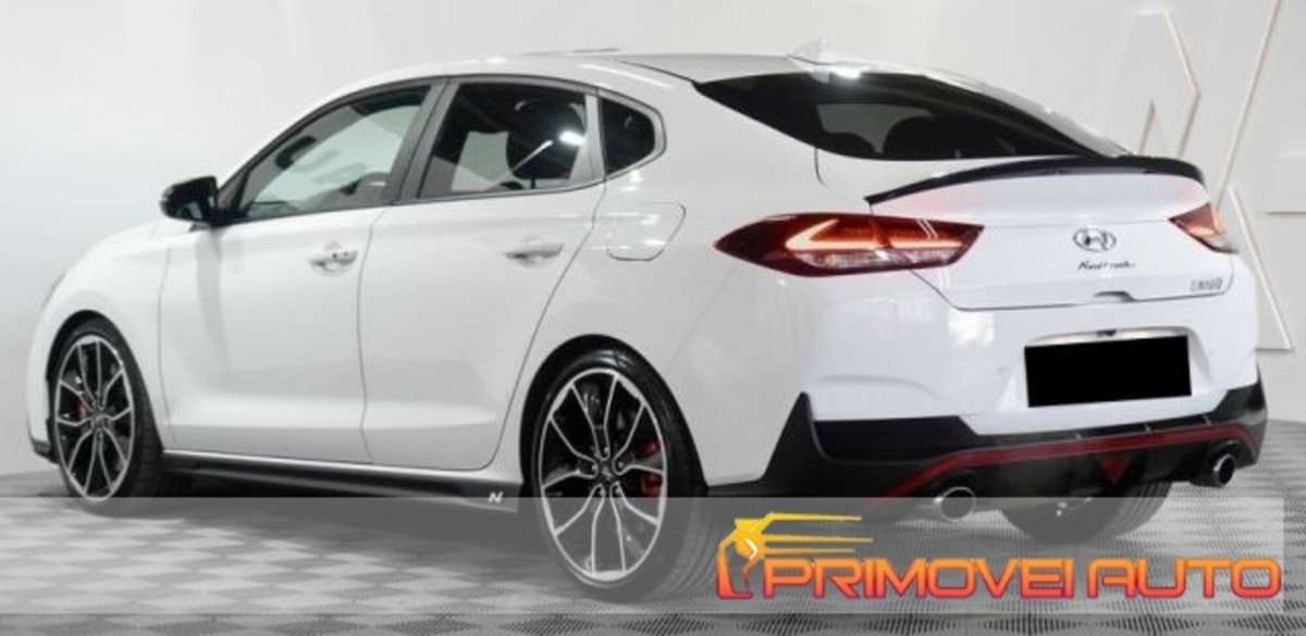 Hyundai i30 Fastback 2.0 T-GDI 275 CV N Performance (13)