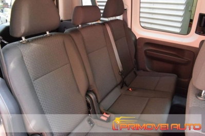 Volkswagen Caddy 2.0 TDI 150 CV 4MOTION DSG Comfortline (7)