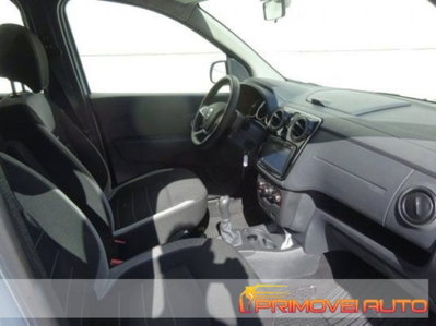 Dacia Lodgy Stepway 1.6 100 CV S&S GPL 7 posti (2)