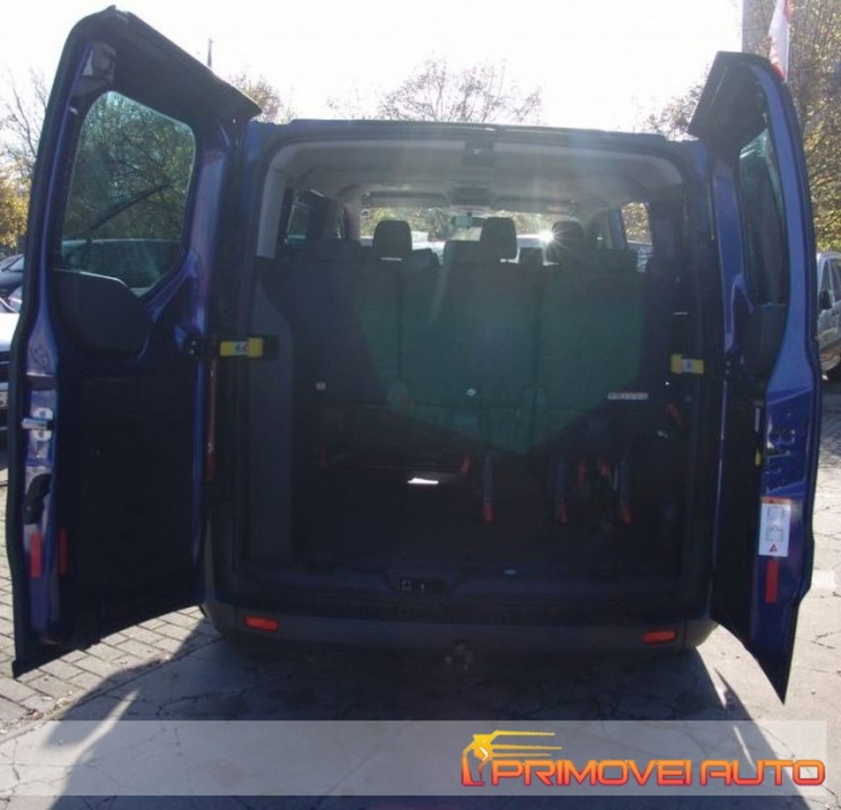 Ford Transit Custom Furgone 310 2.2 TDCi 125CV PC Combi Trend (13)