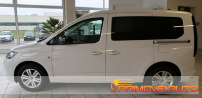 Volkswagen Caddy 1.5 TSI 114 CV DSG Style (10)