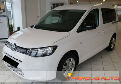Volkswagen Caddy 1.5 TSI 114 CV DSG Style (8)