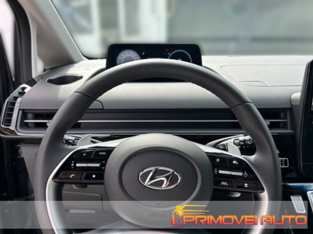 Hyundai Staria 2.2 2wd auto (11)