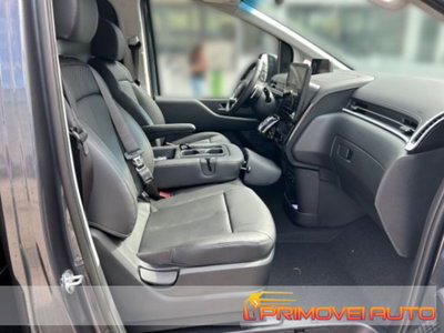 Hyundai Staria 2.2 2wd auto (4)