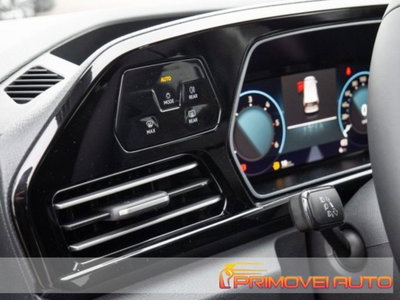 Volkswagen Caddy 2.0 TDI 122 CV 4MOTION Maxi (8)
