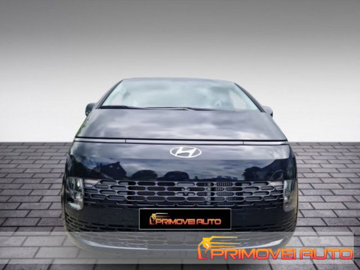 Hyundai Staria 2.2 2wd auto (7)
