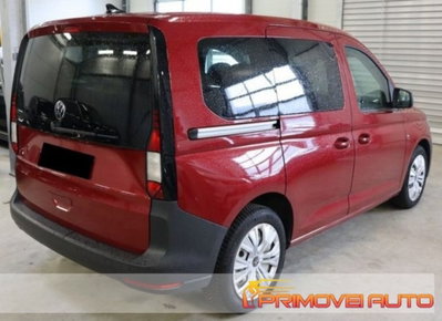 Volkswagen Caddy 2.0 TDI 122 CV Life Maxi (11)