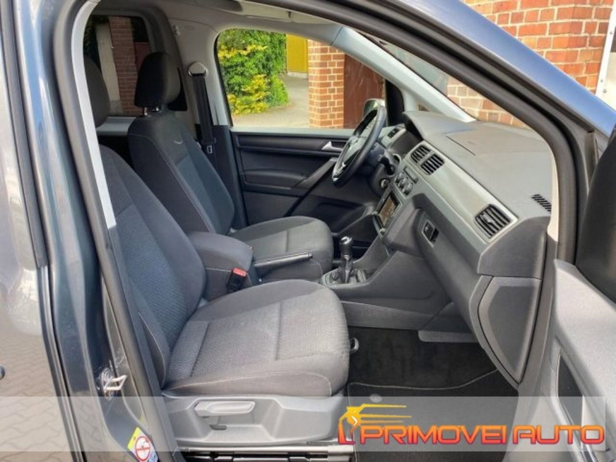 Volkswagen Caddy 2.0 TDI 102 CV Maxi (2)
