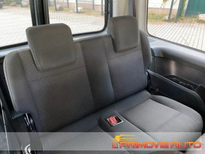 Volkswagen Caddy 2.0 TDI 102 CV Maxi (5)