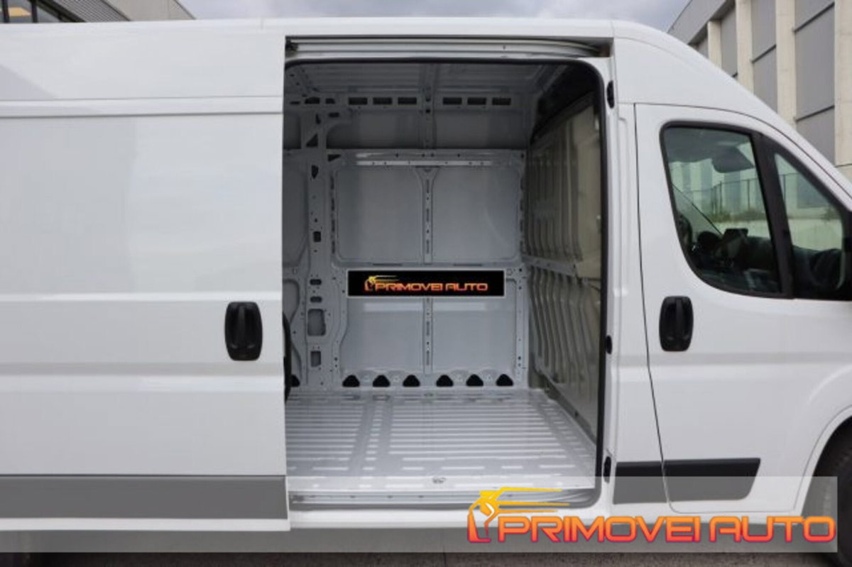 Opel Movano Furgone 35 2.2 BlueHDi 140 S&S PM-TM Furgone vetrato (4)
