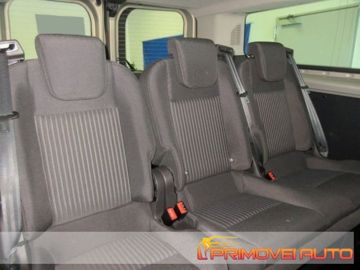 Ford Transit Custom Furgone 310 2.0 TDCi 130 PL Combi Trend (8)