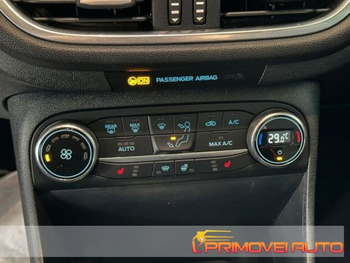 Ford Fiesta Active X 1.0 Ecoboost Hybrid 125 CV 5 porte (16)
