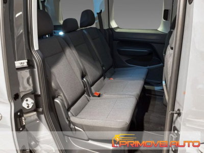 Volkswagen Caddy 1.5 TSI 114 CV DSG Style (4)