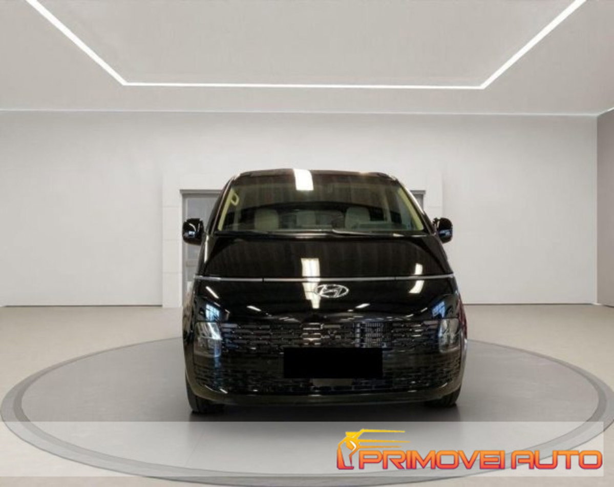 Hyundai Staria 2.2 awd auto (3)
