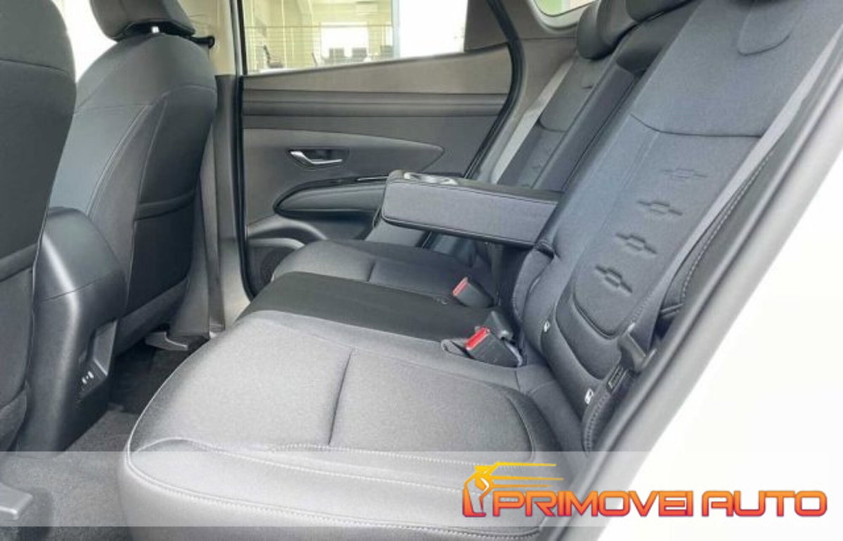Hyundai Tucson 1.6 t-gdi 48V Xtech 2wd mt (2)
