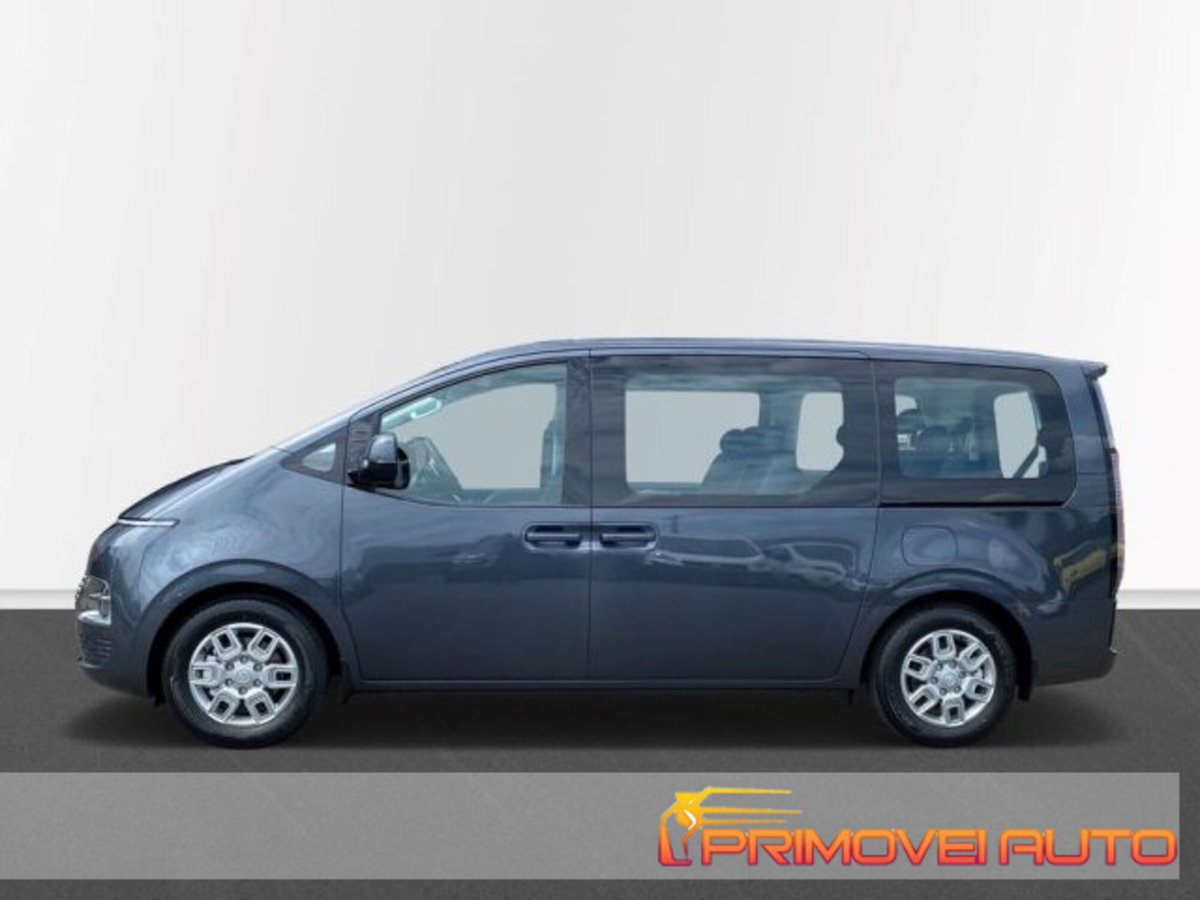 Hyundai Staria 2.2 awd auto (4)