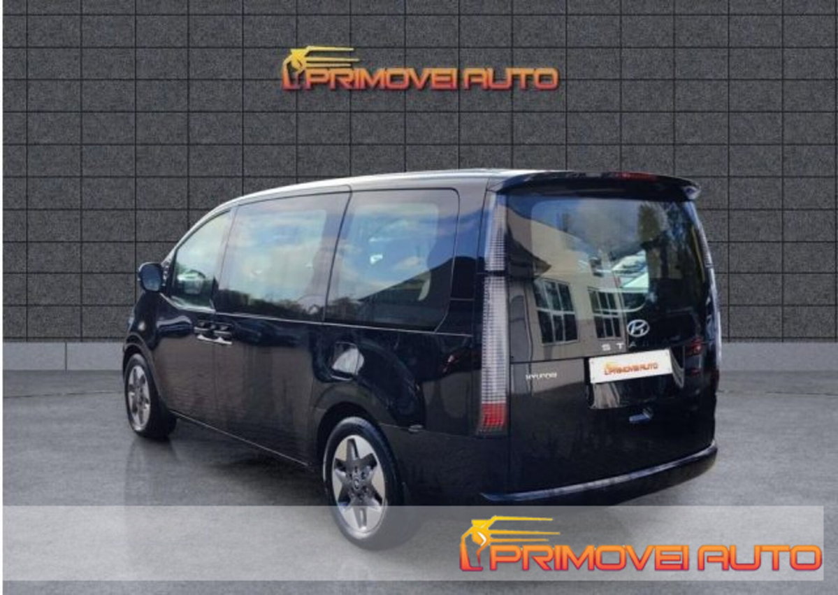 Hyundai Staria 2.2 2wd auto (6)