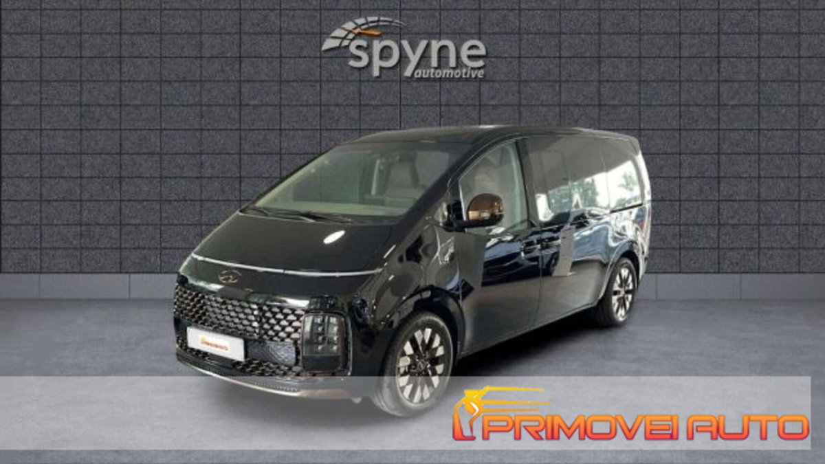 Hyundai Staria 2.2 awd auto