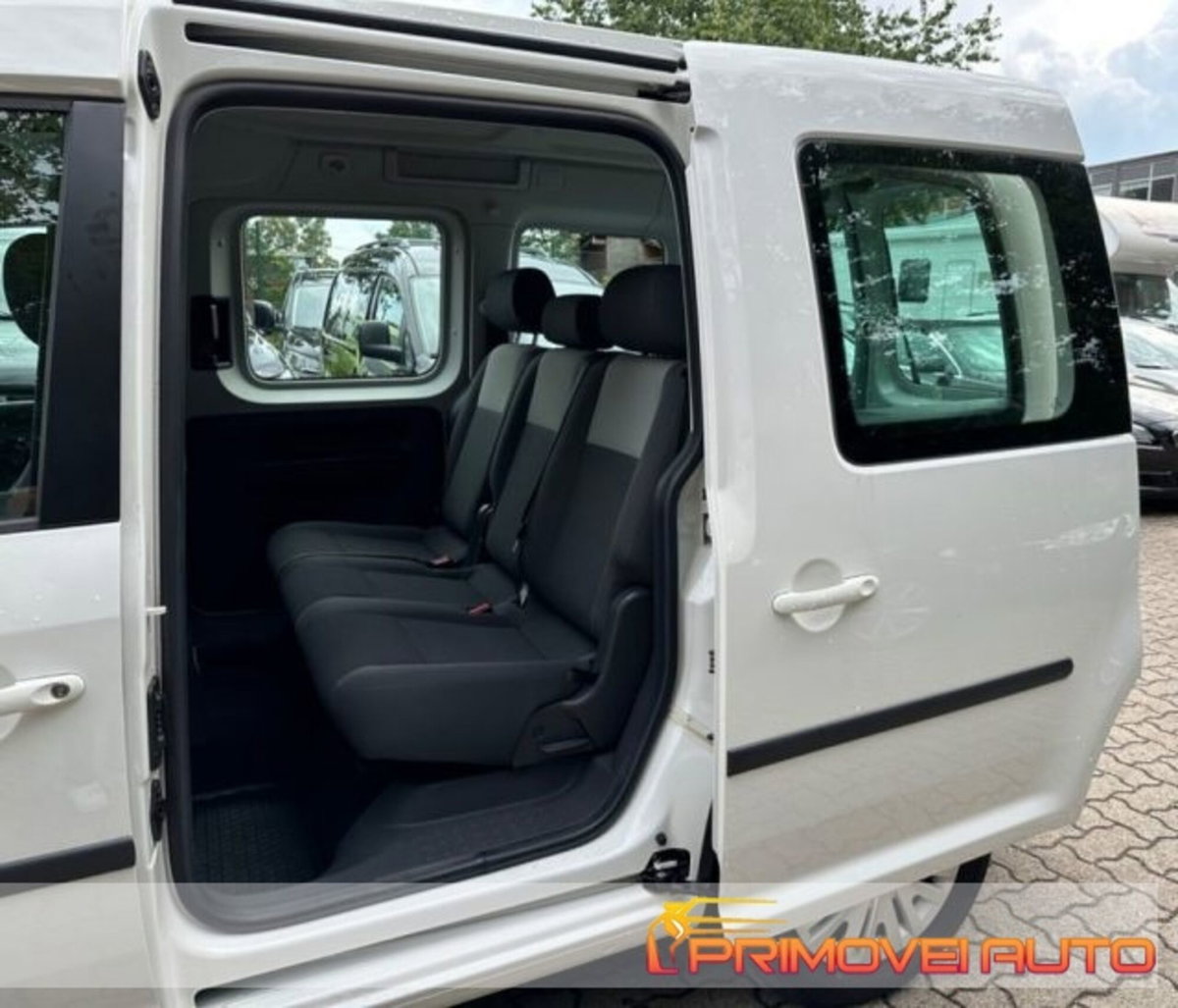 Volkswagen Caddy 2.0 Ecofuel 5p. Trendline (7)