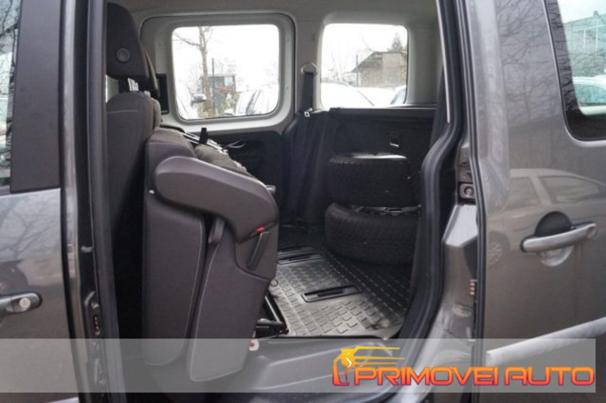 Volkswagen Caddy 1.4 TGI Trendline (8)