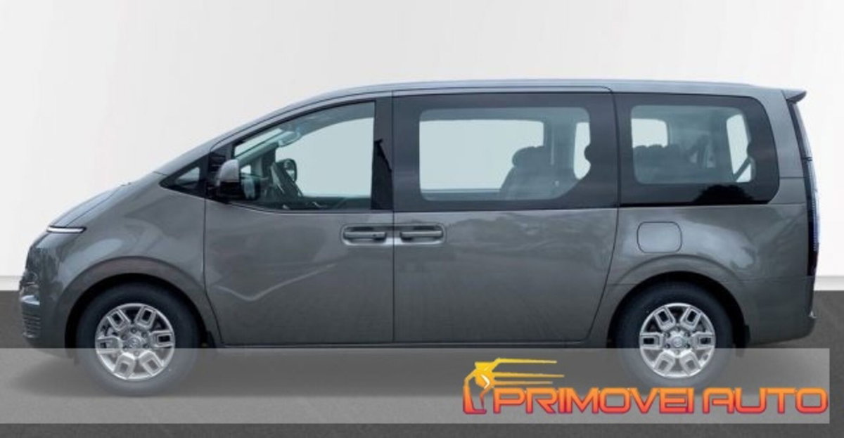 Hyundai Staria 2.2 awd auto (7)