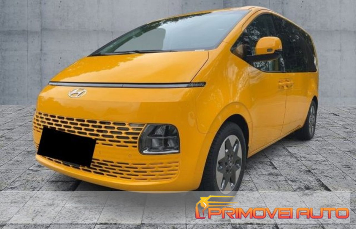 Hyundai Staria 2.2 awd auto (3)