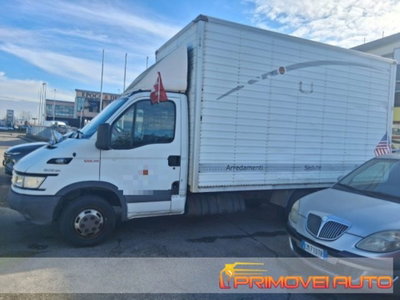Iveco Daily Telaio 35C17P 3.0Hpt TDI PC-RG Cabinato (2)