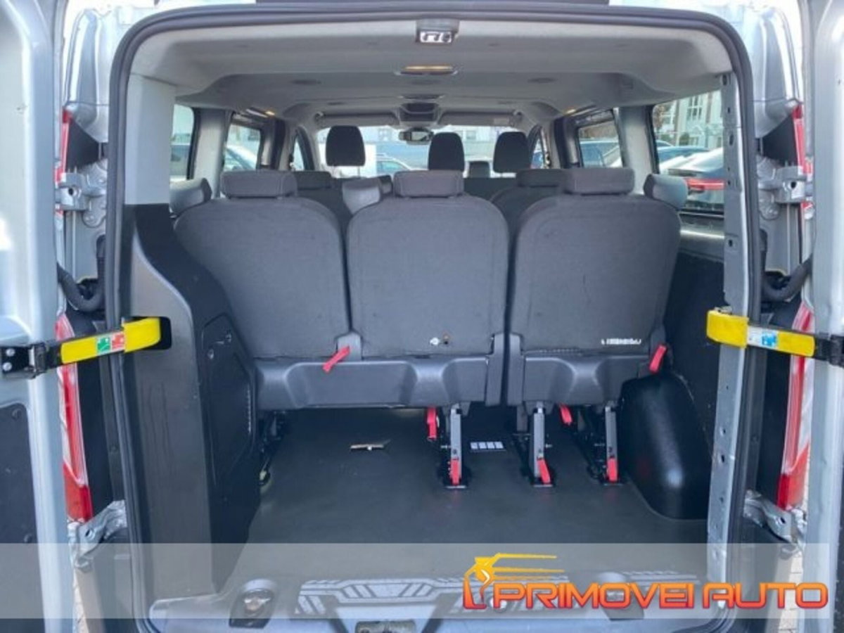 Ford Transit Custom Furgone 300 2.2 TDCi 155CV PC Combi Entry (10)