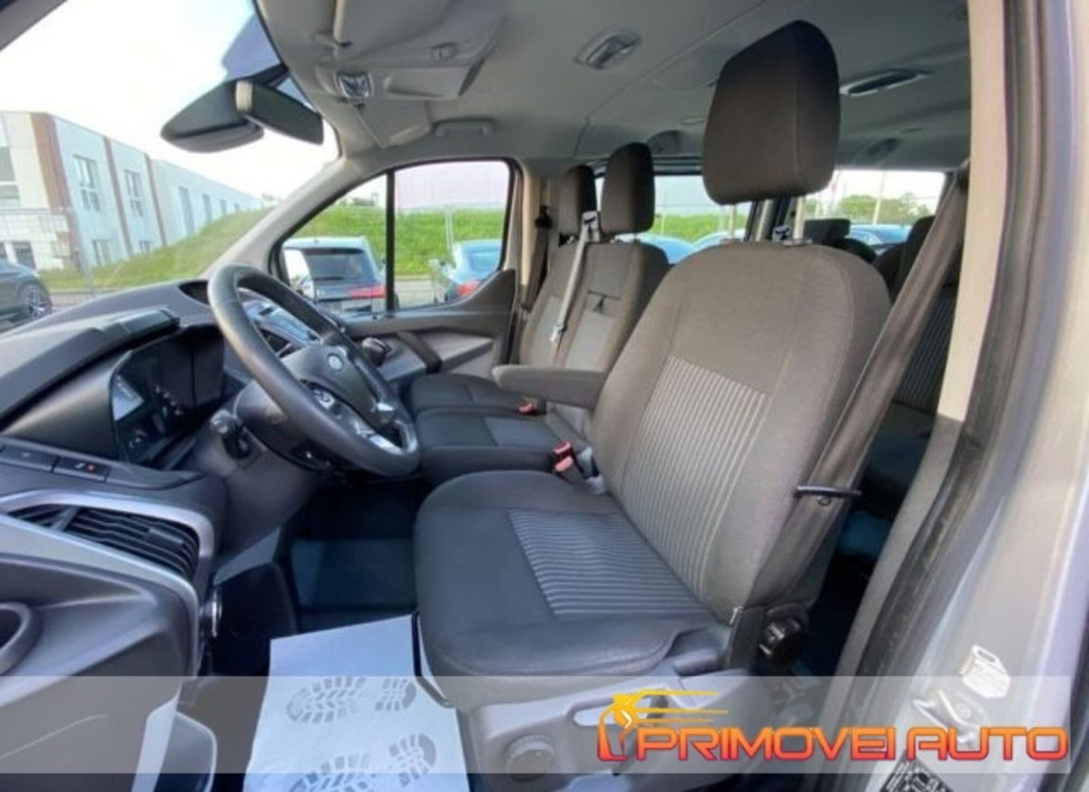 Ford Transit Custom Furgone 300 2.2 TDCi 155CV PC Combi Entry (4)