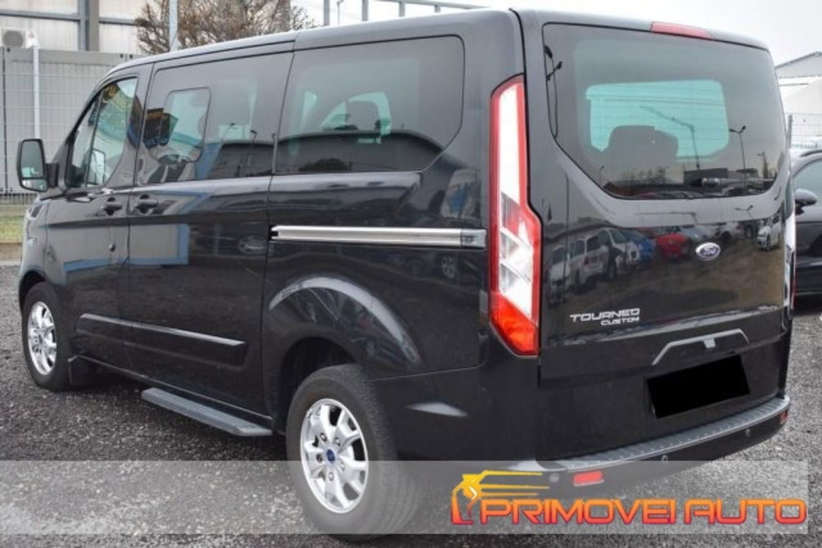 Ford Transit Custom Furgone 300 2.2 TDCi 155CV PC Combi Entry (10)