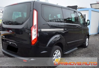 Ford Transit Custom Furgone 300 2.2 TDCi 155CV PC Combi Entry (9)