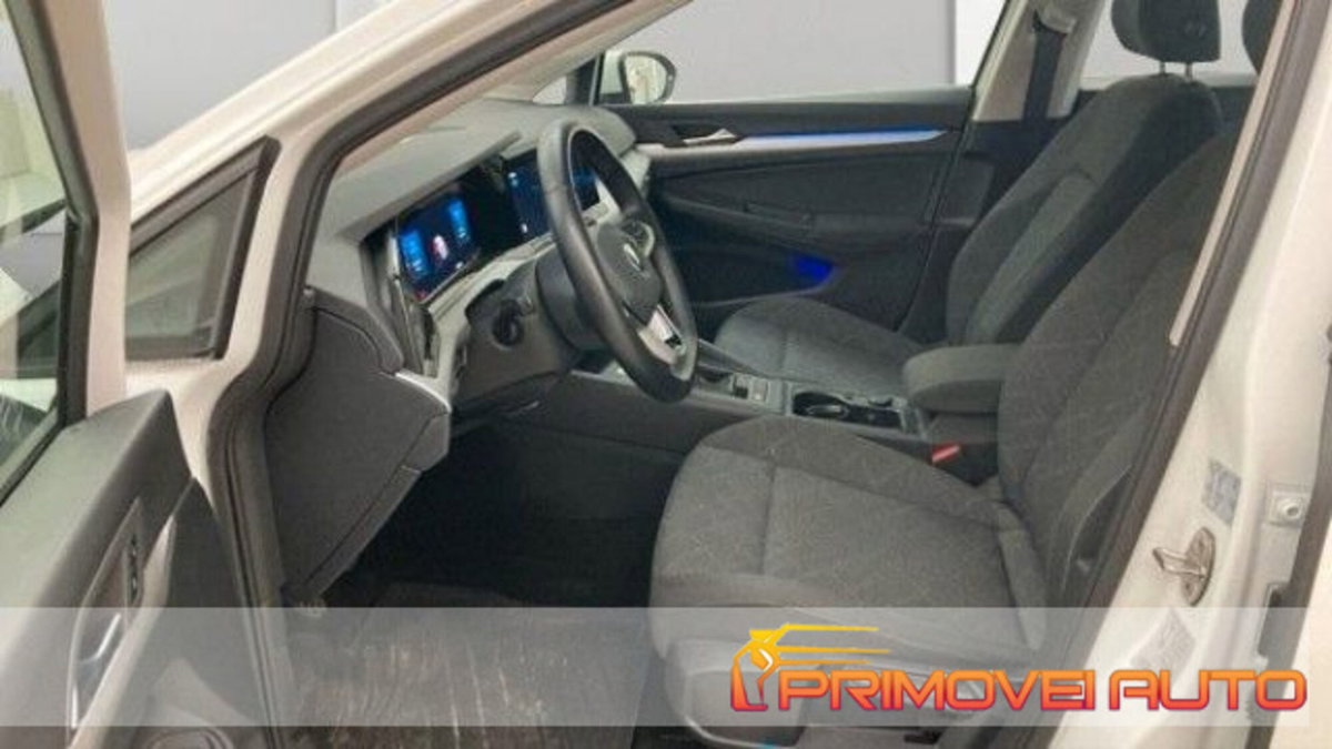 Volkswagen Golf 2.0 tdi Life 115cv (2)
