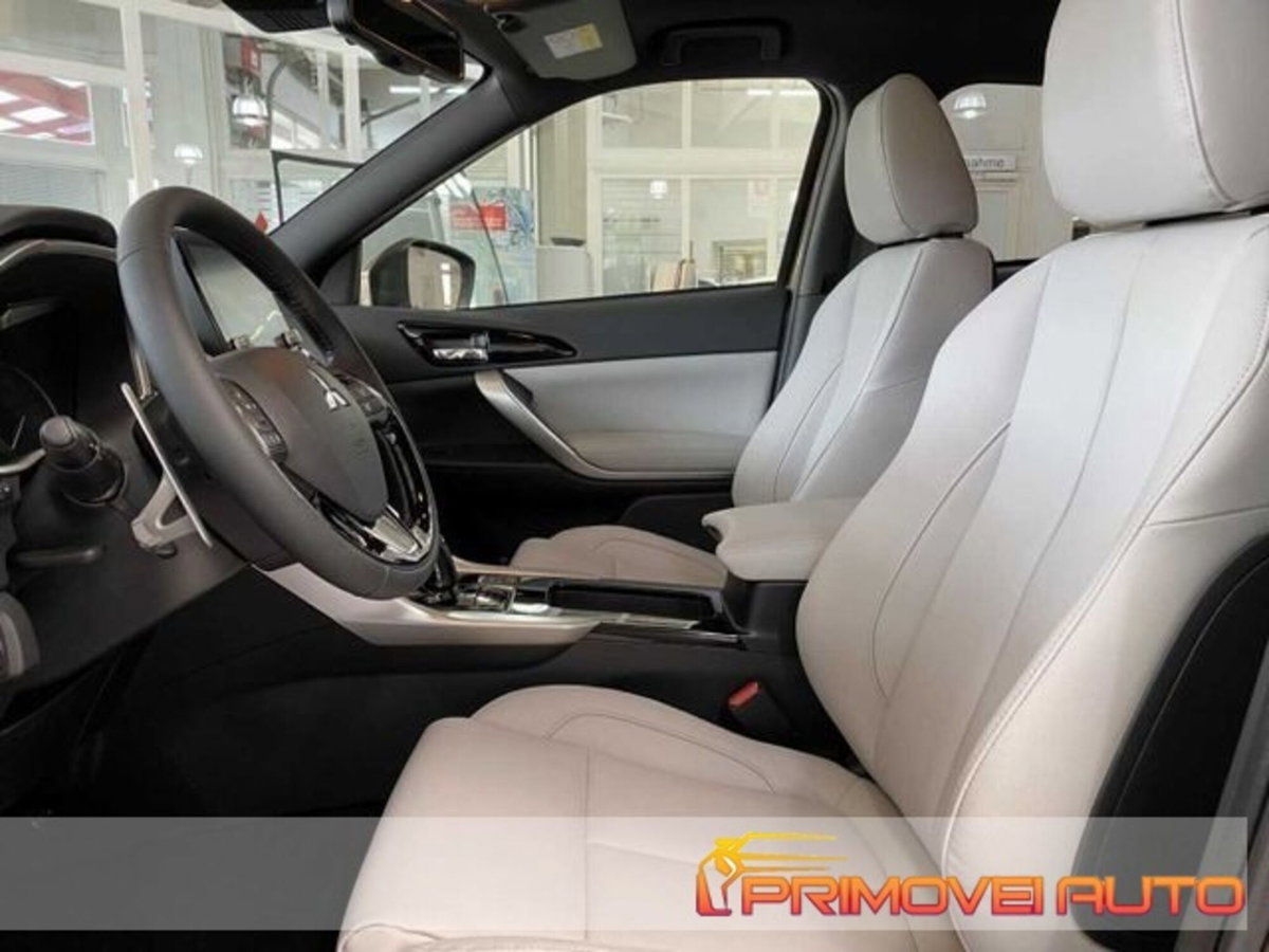 Mitsubishi Eclipse Cross 2.4 MIVEC 4WD PHEV Instyle SDA (2)