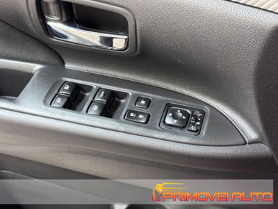 Mitsubishi Outlander 2.0 MIVEC 2WD Intense (10)