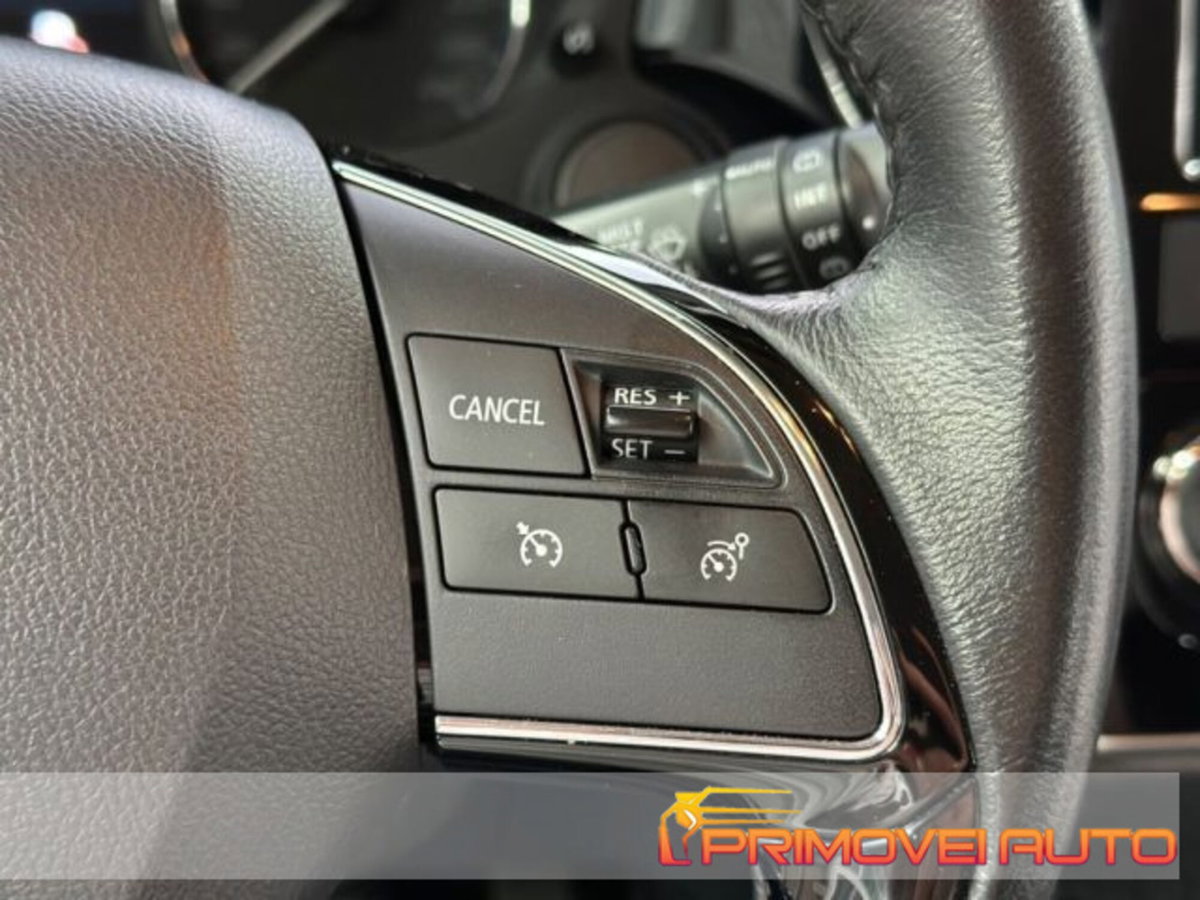 Mitsubishi Outlander 2.0 MIVEC 2WD Intense (9)