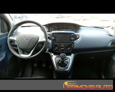 Lancia Ypsilon 1.0 FireFly 5 porte S&S Hybrid Gold Plus (5)
