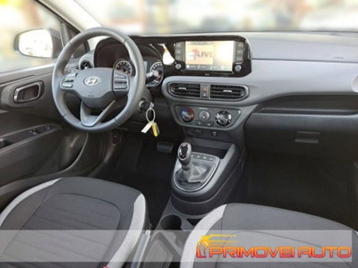Hyundai i10 1.0 MPI AT Tech (2)