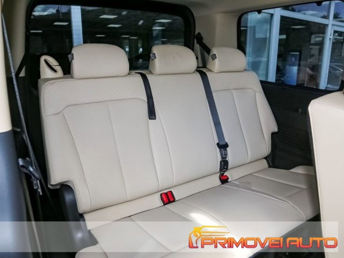 Hyundai Staria 2.2 2wd auto (7)