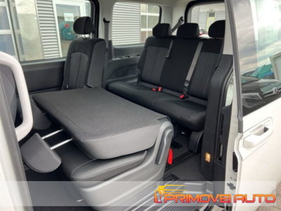 Hyundai Staria 2.2 awd auto (2)