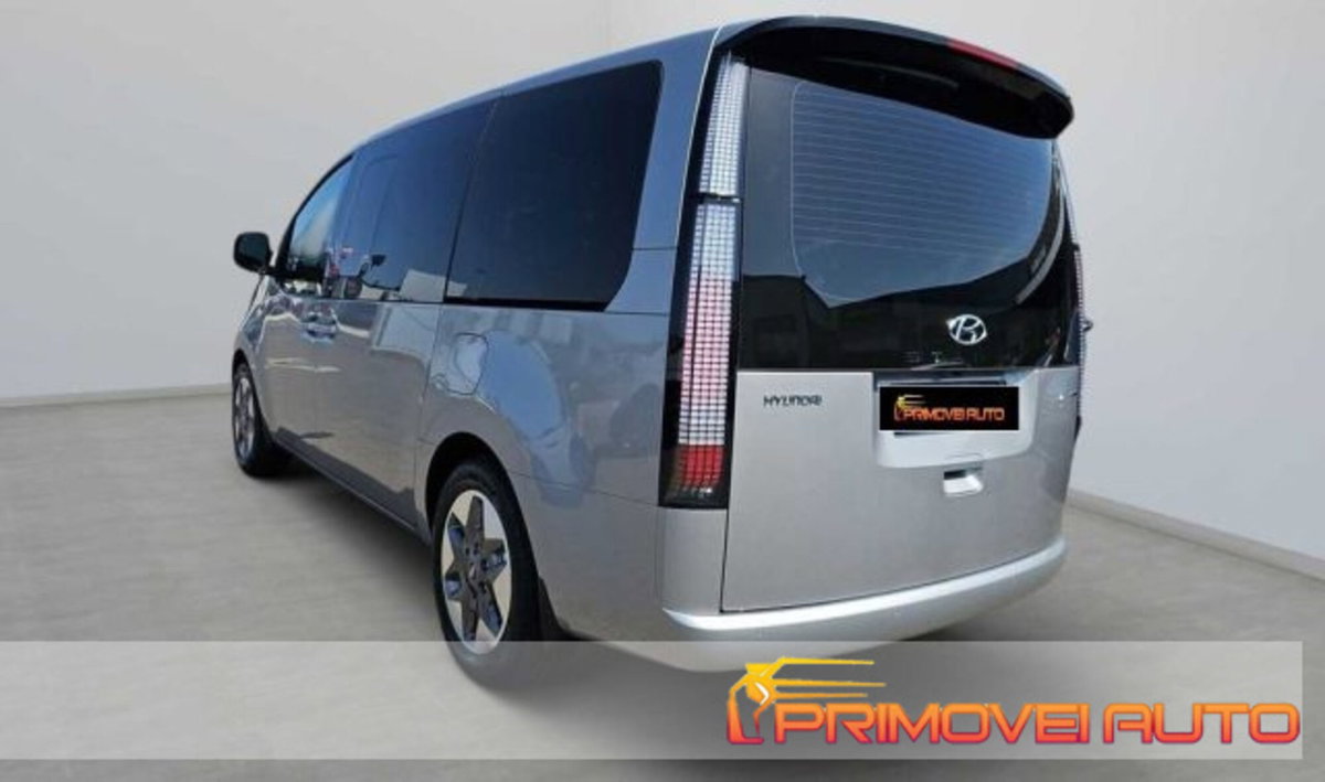 Hyundai Staria 2.2 awd auto (8)