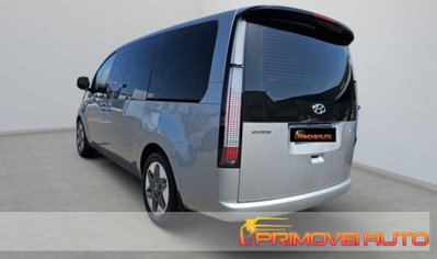 Hyundai Staria 2.2 awd auto (8)