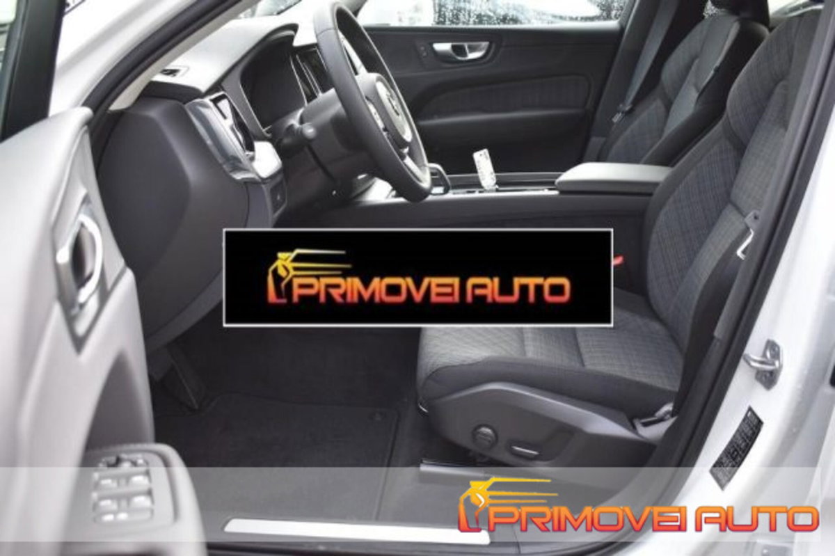 Volvo XC60 B4 automatico Essential (5)
