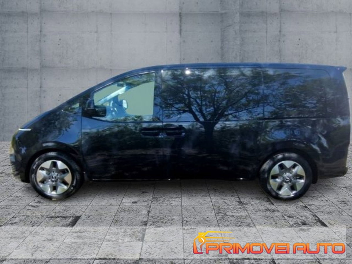 Hyundai Staria 2.2 2wd auto (6)