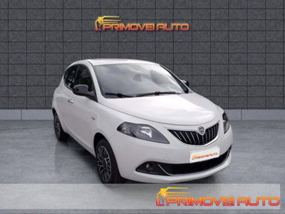 Lancia Ypsilon 1.0 FireFly 5 porte S&S Hybrid Gold Plus usata