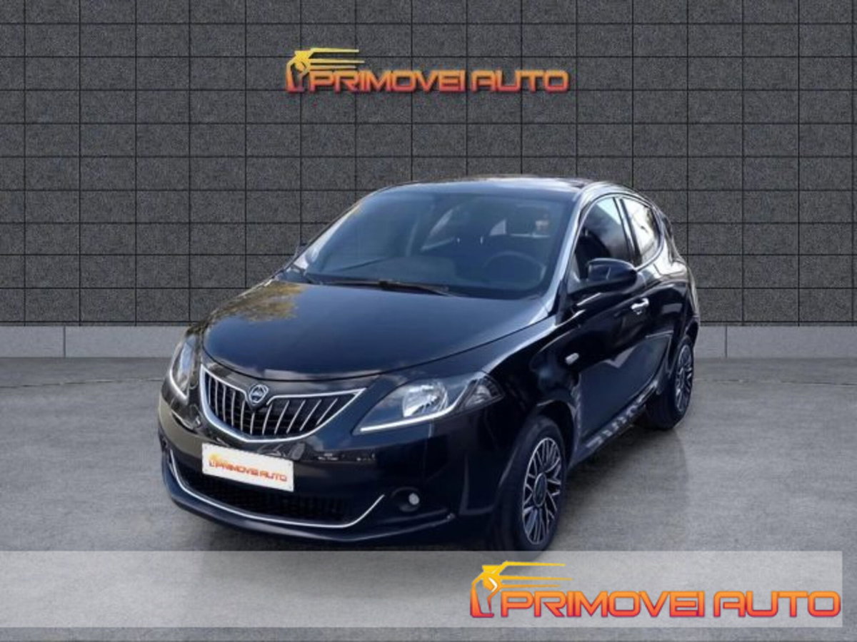 Lancia Ypsilon 1.0 FireFly 5 porte S&S Hybrid Gold Plus