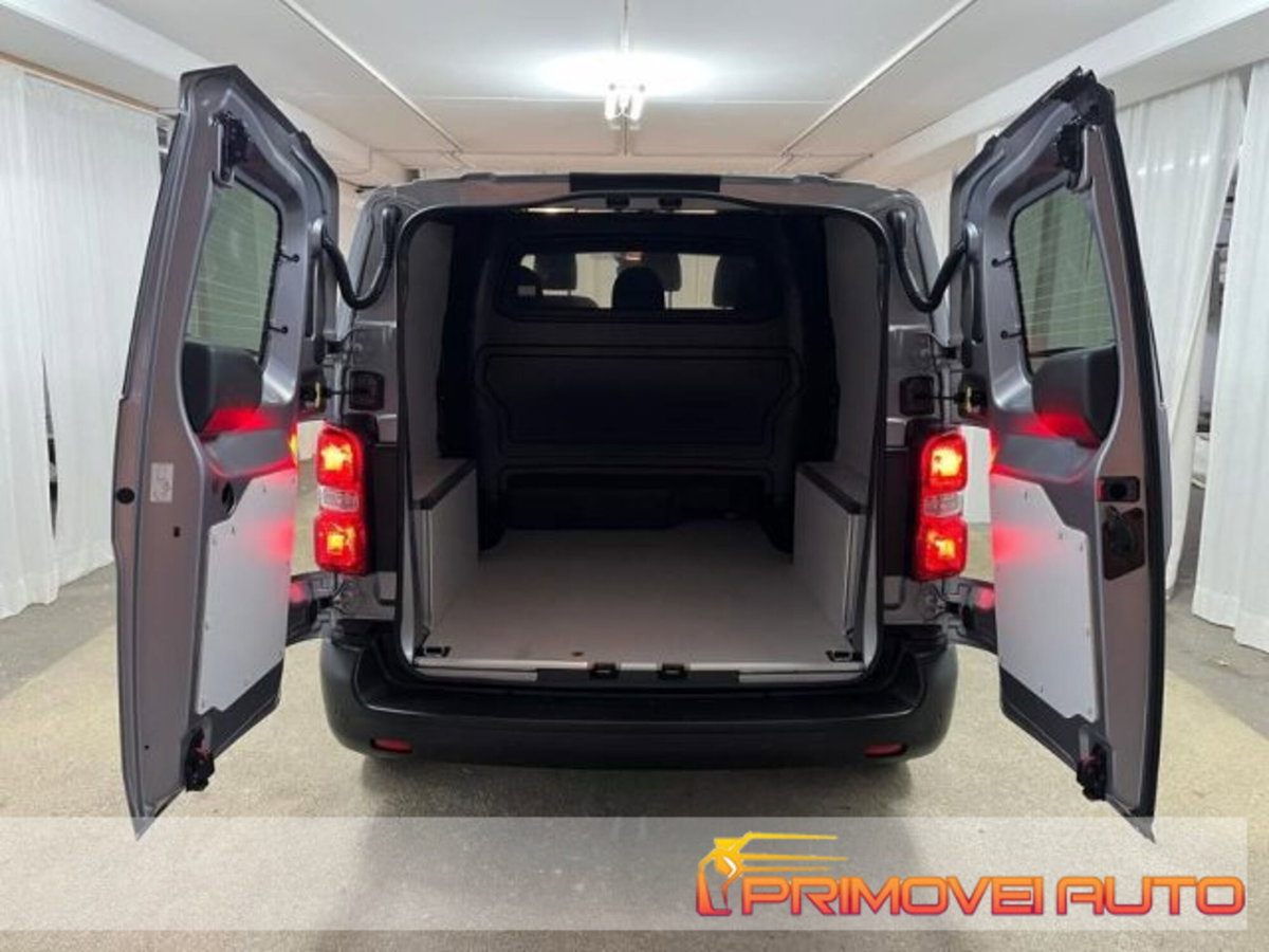Fiat Scudo Furgone 2.0 BlueHDi 180CV AT8 PL-SL-TN Furgone Lounge (14)