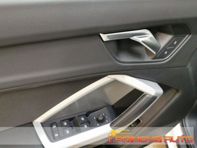 Audi Q3 35 TDI Business (13)