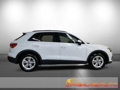 Audi Q3 35 TDI Business (6)